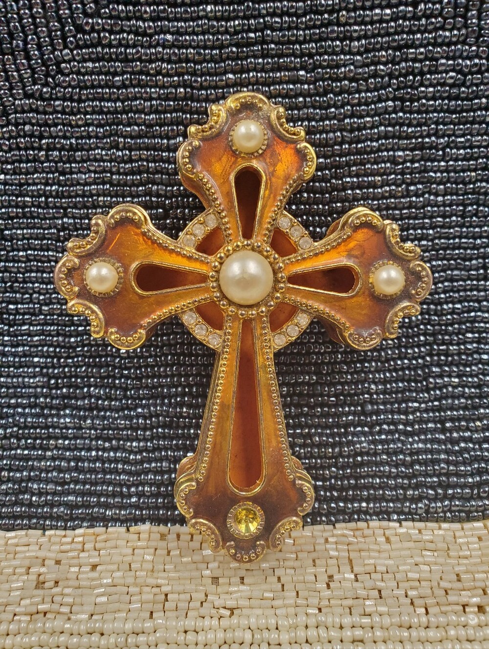 Cross trinket box featuring a Byzantine or Maltese-inspired design (C18)